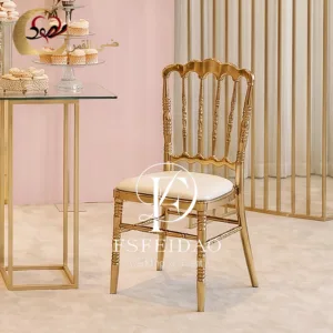 Armed Dining Chair