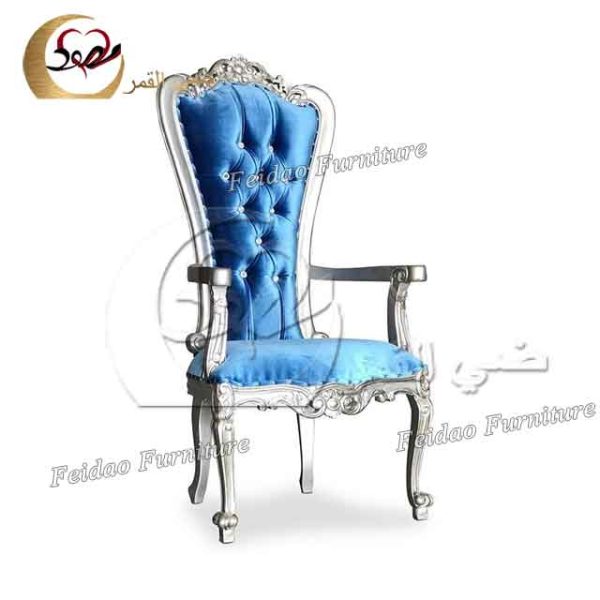 Gold And White Throne Chair With Armrest - Image 3
