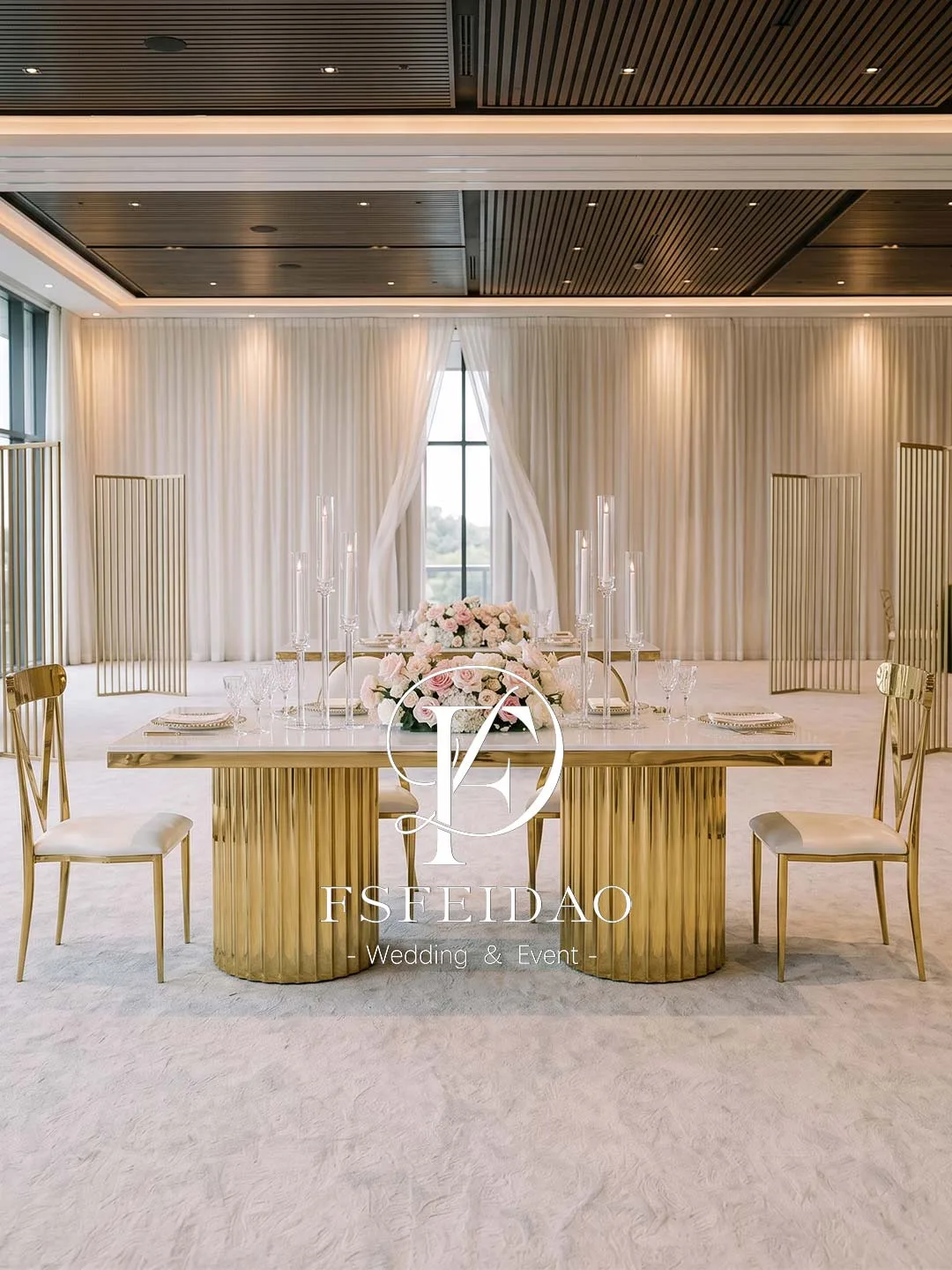 Gold Bridal Wedding Table